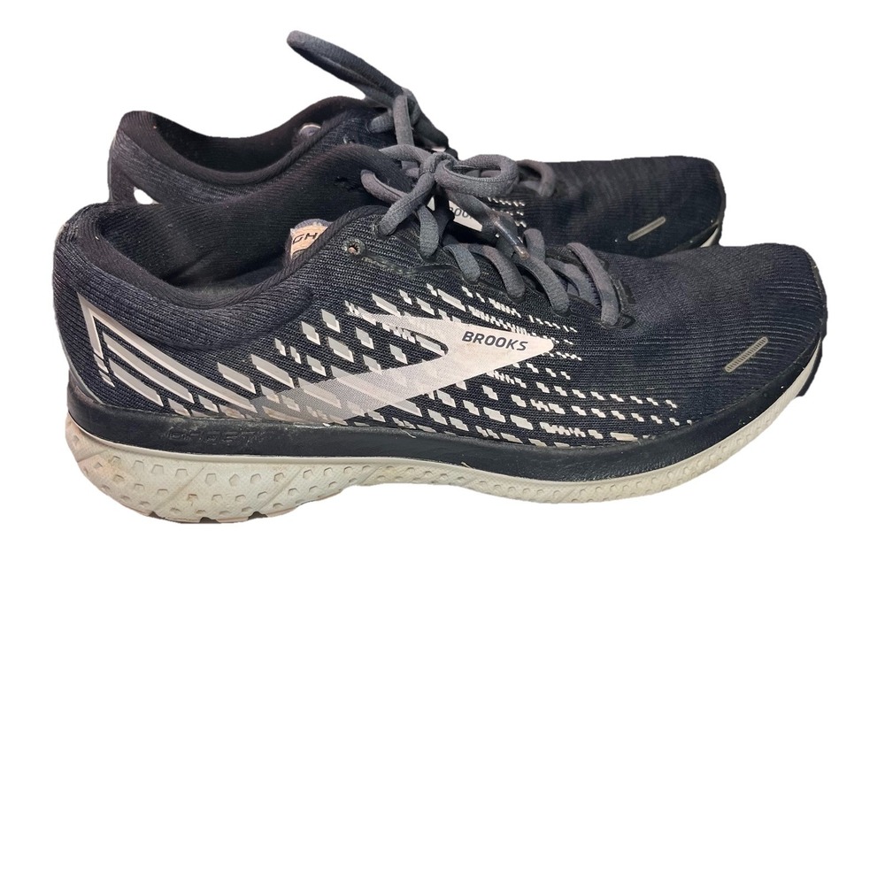 Brooks‎ Shoes Women's 7 B Navy Pink Ghost 13 Athletic Running 1203381B023 EUC